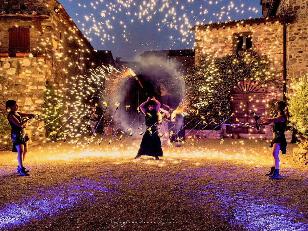 Spettacolo di Fuoco a Matrimonio